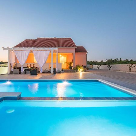 Villa Maris Zadarvillas Tinj Екстериор снимка
