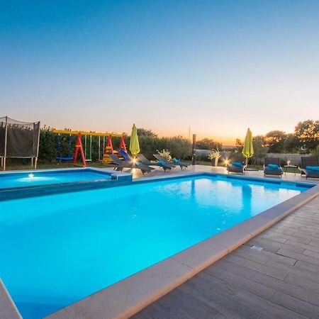 Villa Maris Zadarvillas Tinj Екстериор снимка