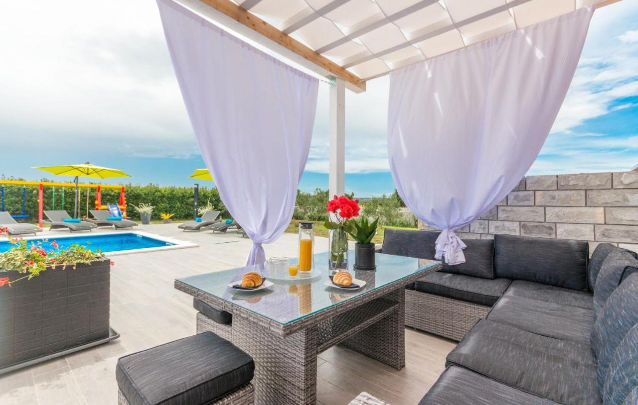 Villa Maris Zadarvillas Tinj Екстериор снимка