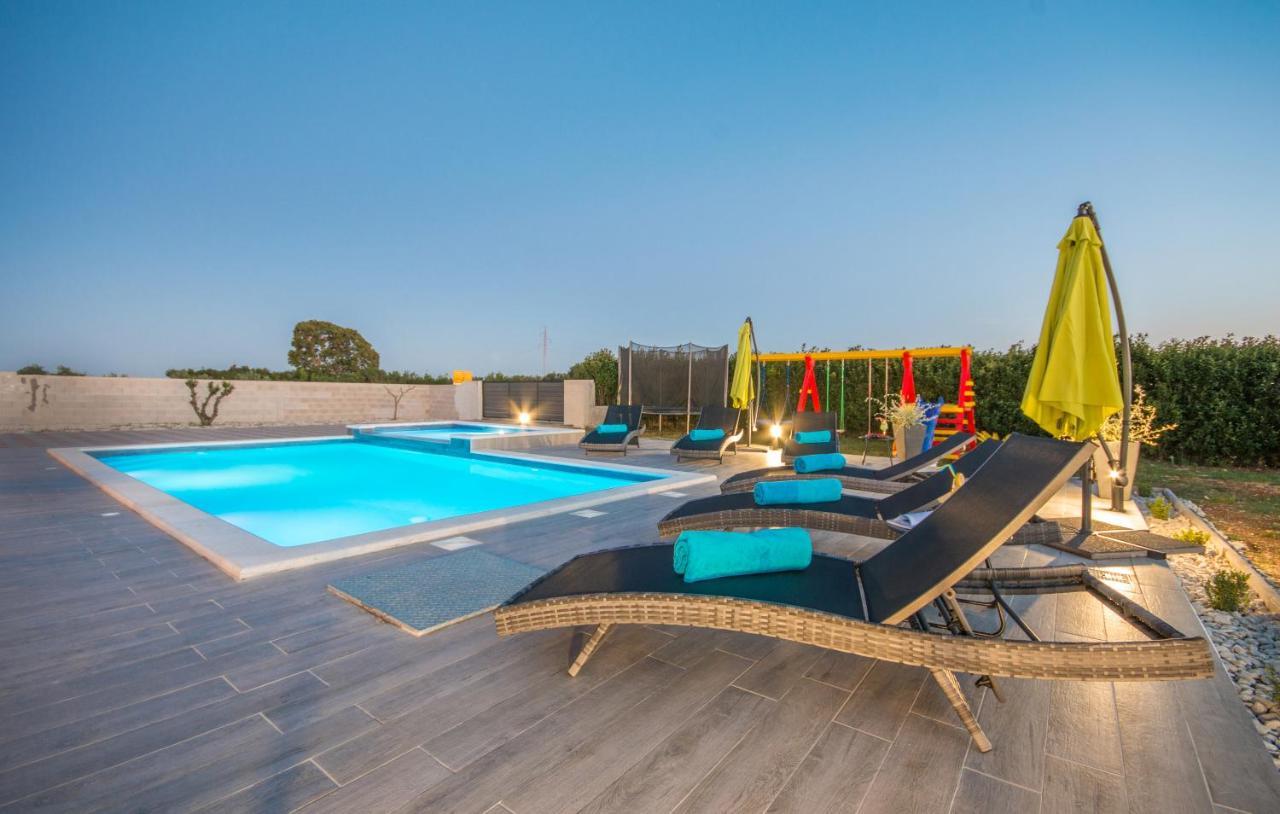 Villa Maris Zadarvillas Tinj Екстериор снимка