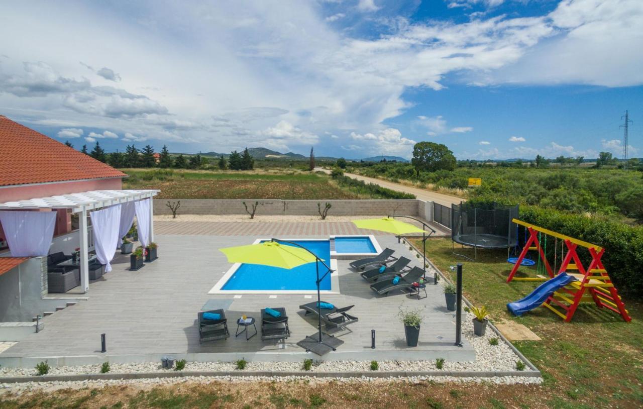 Villa Maris Zadarvillas Tinj Екстериор снимка