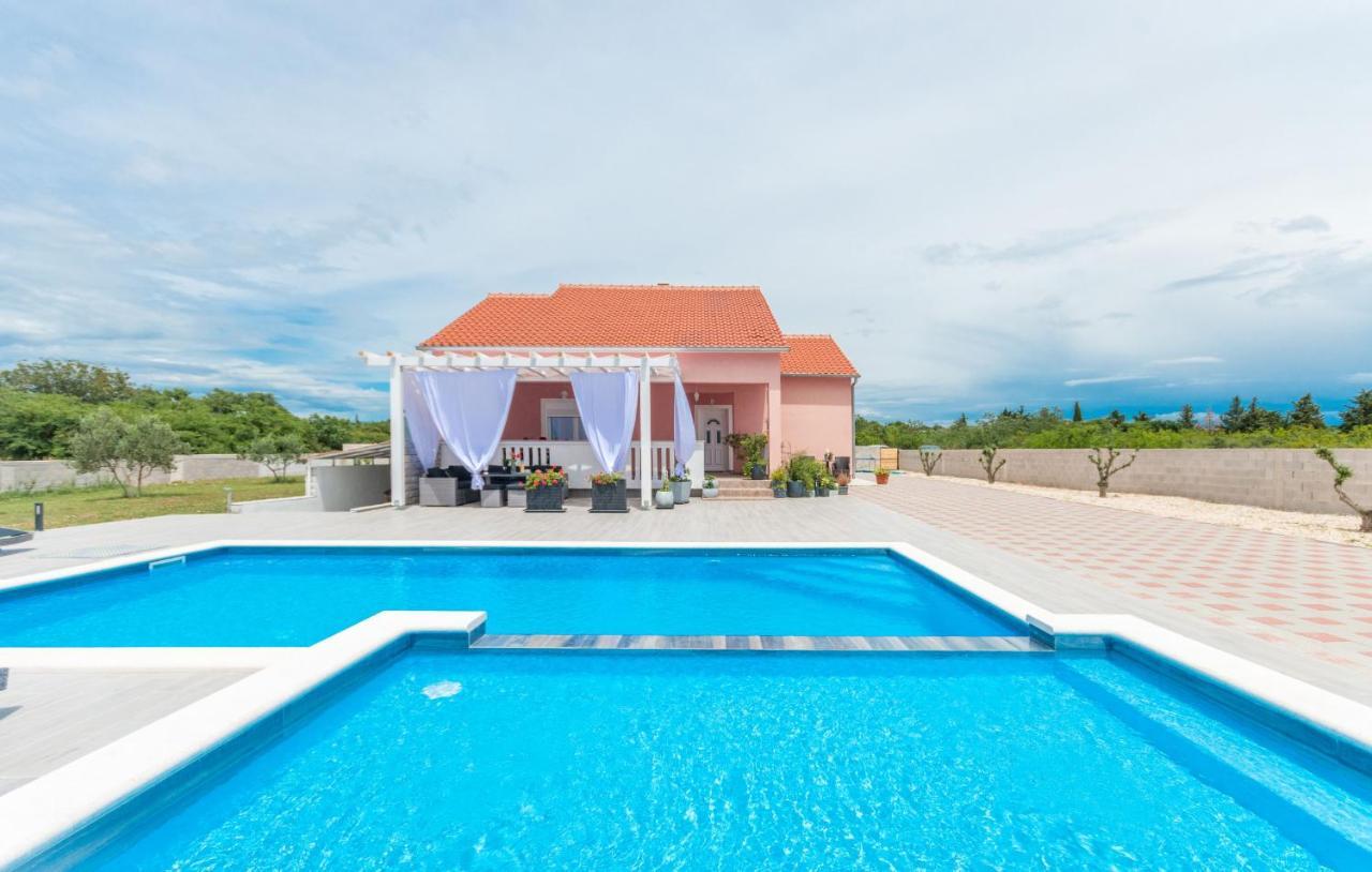 Villa Maris Zadarvillas Tinj Екстериор снимка